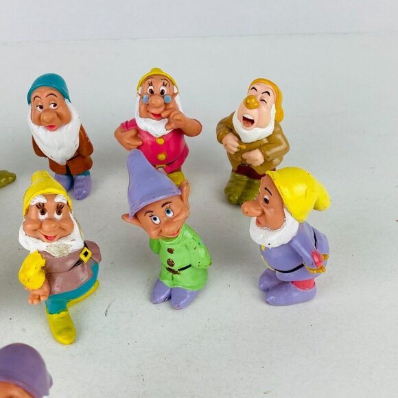 Mattel Disney Snow White Seven Dwarfs Character Toy Figures 1993 11 PC Lot - Picture 4 of 13